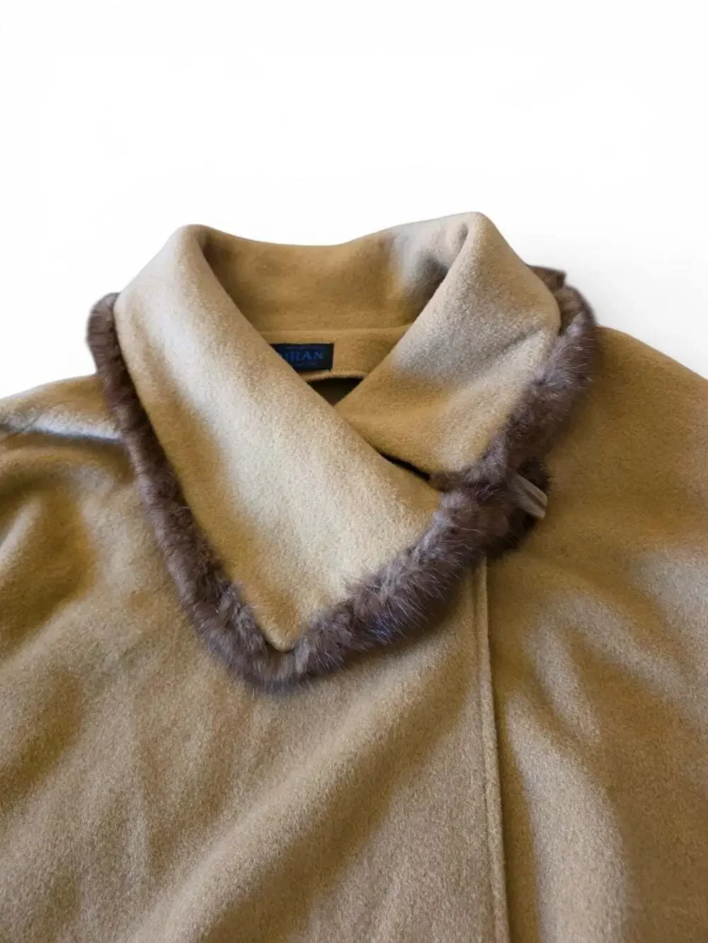 Hourihan Lambswool Cashmere Cape Women’s 42 Camel Fur Trim Irish Vintage